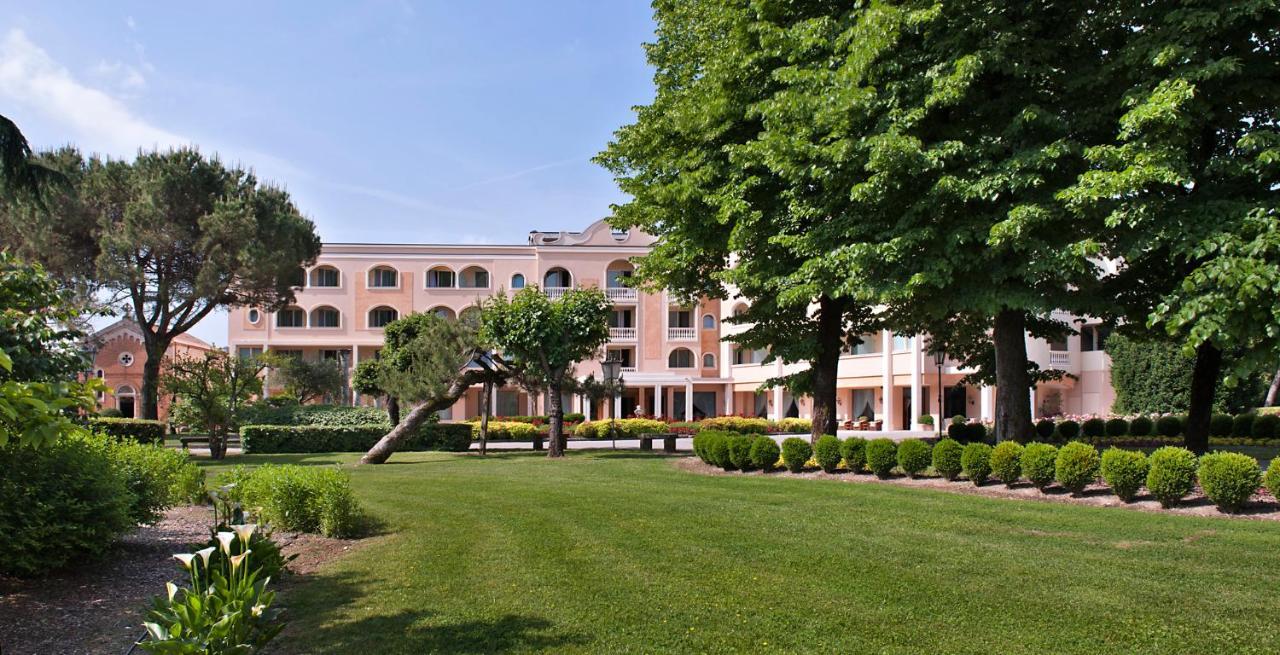 Hotel Terme Neroniane 몬테그로또테르메 외부 사진